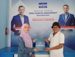 Setelah PKB, Edy Natar Nasution Ambil Formulir Balon Gubri Pertama di Demokrat