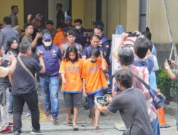 Pasangan suami istri jual narkoba diringkus Satresnarkoba Polresta Sidoarjo