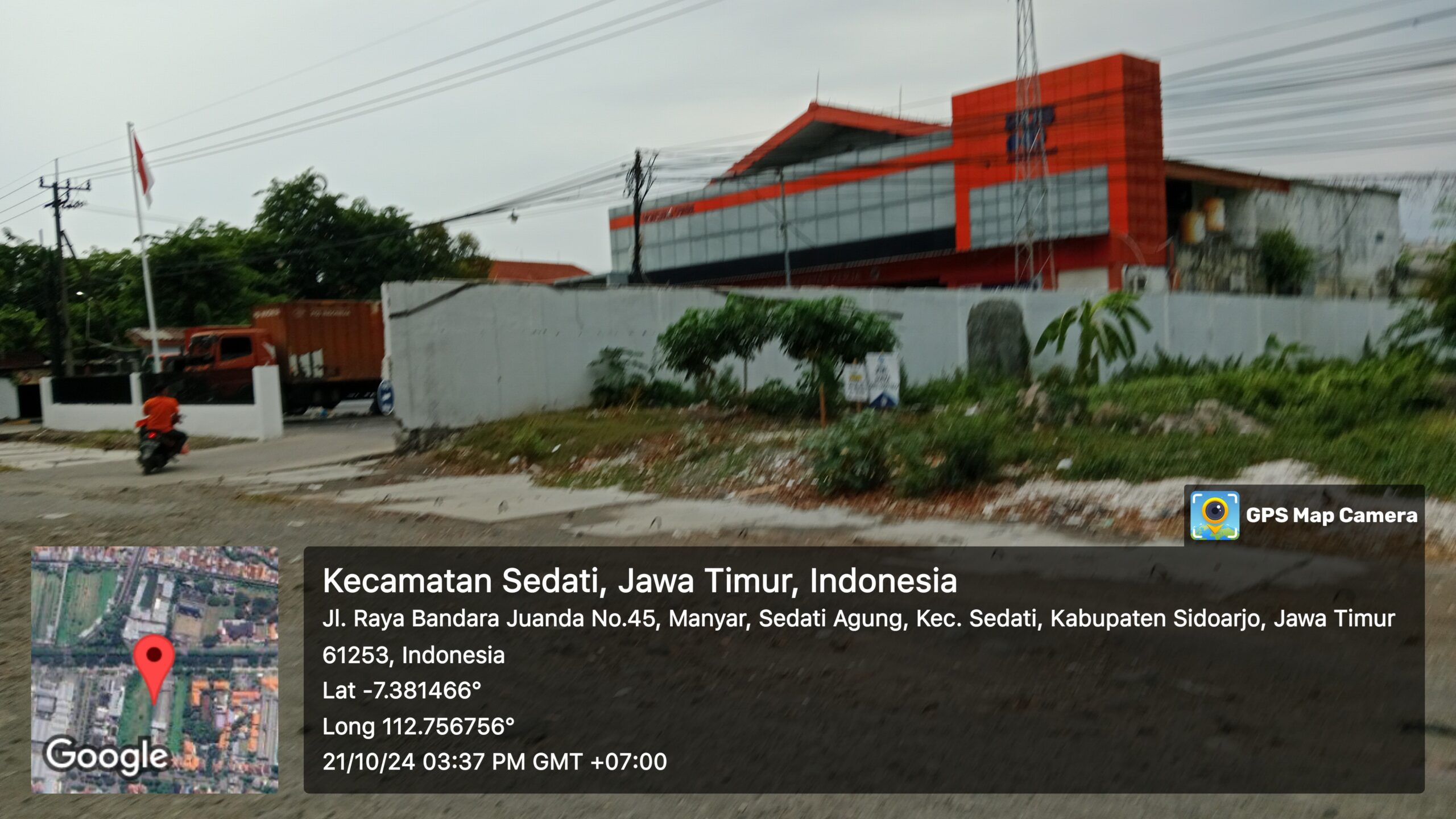 Adanya Pembiaran Sampah Di Wilayah Kecamatan Sedati, Jawa Timur