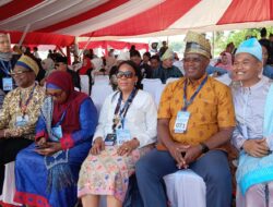Pertama Kali Lihat Pacu Jalur, Dubes Mozambik Terpukau