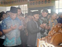 Polda Riau Beserta jajaran Gelar Sholat Gaib dan Doa Bersama untuk Korban Tragedi Ojol di Jakarta
