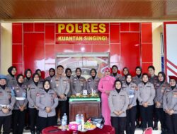Polres Kuansing Gelar Syukuran HUT Polwan ke-77, Kapolres Tekankan Profesionalisme dan Pengabdian