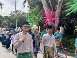 Pj Kades Pimpin Kafilah Pangkalan Batang Barat pada Pawai Taaruf MTQ ke-57 di Bengkalis