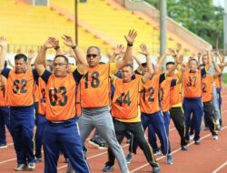 Personel Polres Kuantan Singingi Laksanakan Kesemaptaan Jasmani Semester II Tahun 2025