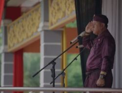 Bersempena HUT Kuansing Ke-26, Dr. H. Suhardiman Amby, MM Bertindak Sebagai Inspektur Upacara