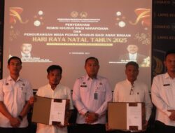 Jelang Natal, Kalapas Sidoarjo Berikan Remisi Kepada Warga Binaan