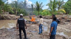Polsek Benai Tindak Tegas PETI di Desa Tebing Tinggi, Dua Rakit Stinkay Dimusnahkan