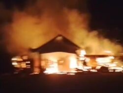 RM Liza Ocu Tanjung Pauh Dilalap Api Dini Hari, Penyebab Masih Diselidiki