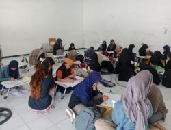 Performance Art : Sidoarjo Menggambar, Satukan Perupa, Bangkit dan Semangat Menggambar, Berharap Adanya Perhatian Dari Pemerintah Kabupatèn Sidoarjo