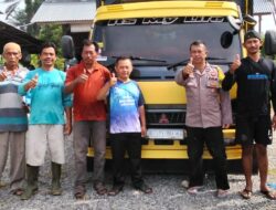 MASYARAKAT DI WILKUM POLSEK SINGINGI HILIR DUKUNG PENJUALAN JAGUNG PIPIL KE BULOG UNTUK SWASEMBADA PANGAN