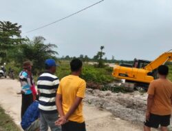 Pemuda Desa Petai Gotong Royong Persiapan LT Penggalang Singingi Hilir di Pulau Toge Smbut HUT RI 2026